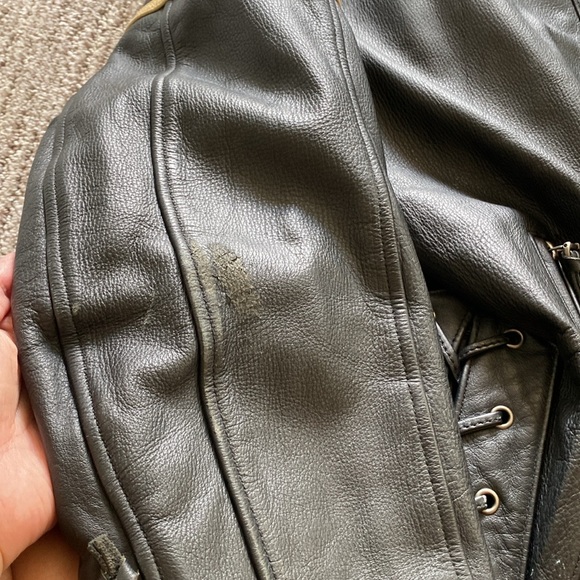 Harley Davidson Leather Coat - Picture 7 of 11
